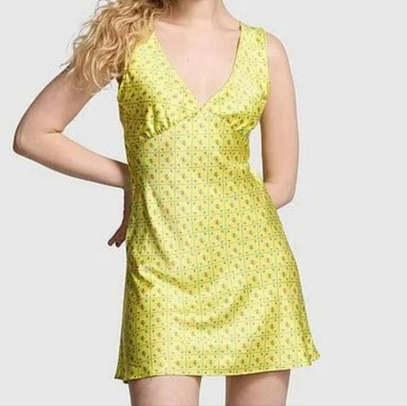 Pink By Frankies Bikinis Yellow Patterned Sleeveless Dress - Picture 1 of 6